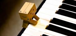 Einzelunterricht bei Ihnen zu Hause ( Klavier / Komposition )