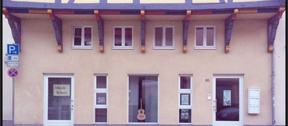 Unsere Musikschule (Vorderansicht)