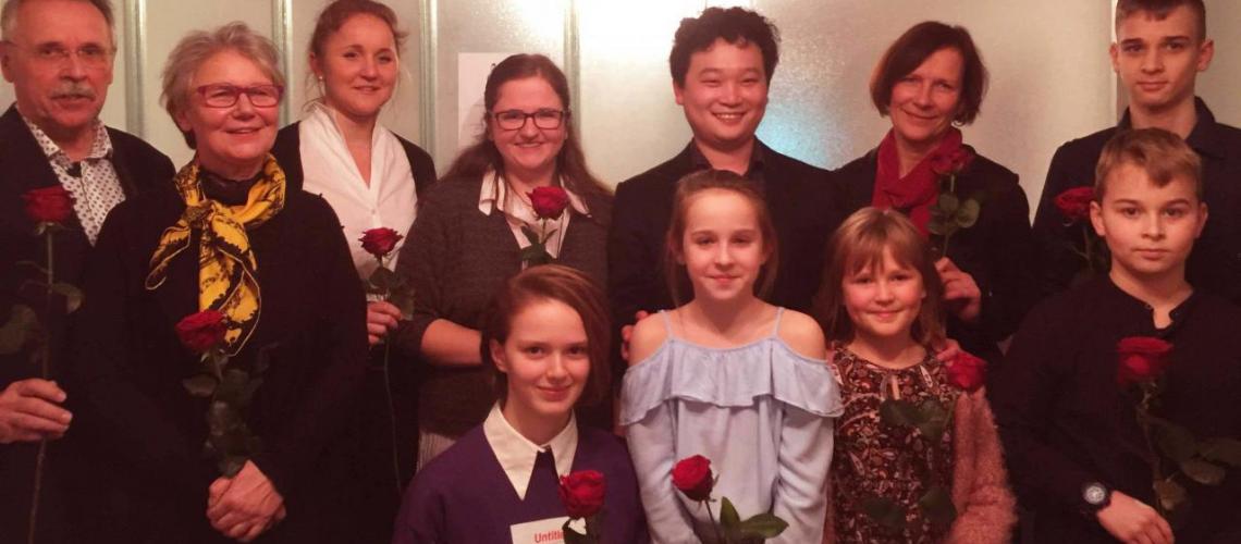 Gesangsschüler nach Klassenvorspiel