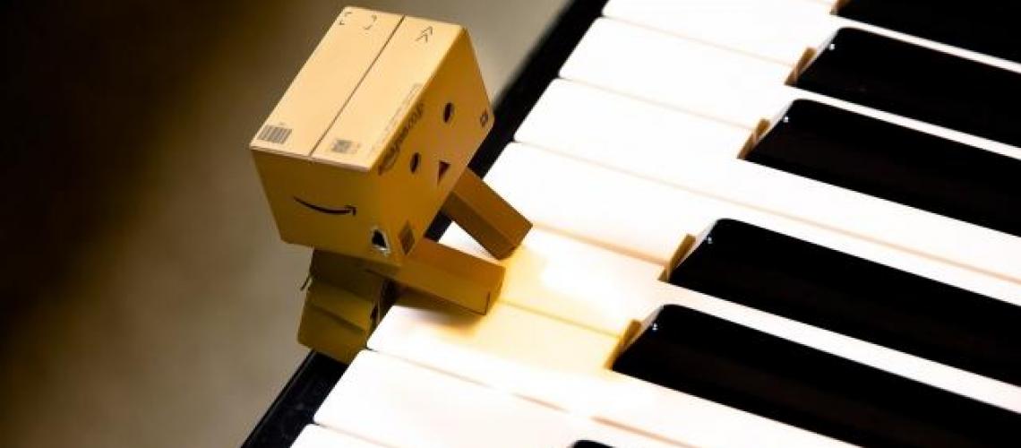 Einzelunterricht bei Ihnen zu Hause ( Klavier / Komposition )