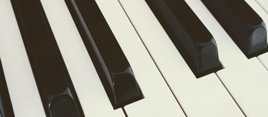 Klavierlehrerin in Augsburg Foto von Klavierlehrerin in Augsburg