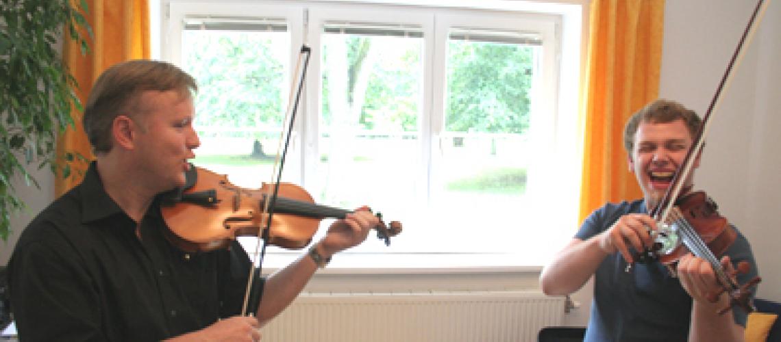 Unterrichtsfoto3 Geigenunterricht für (spätberufene) Erwachsene - Wien - Geigenlehrer.at